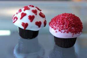 1-hulet-hulet-glass-valentine-cupcakes